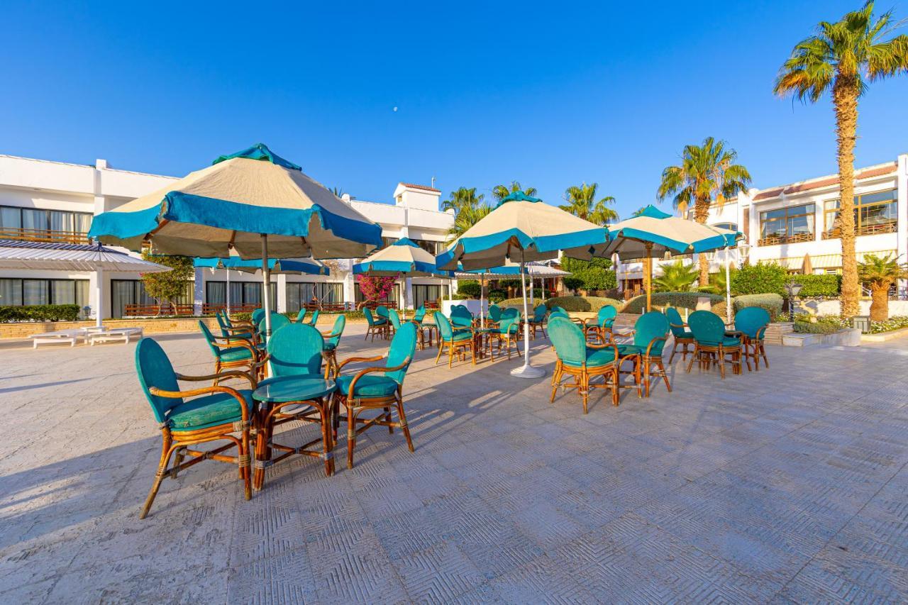 The Grand Hotel, Отель 4*