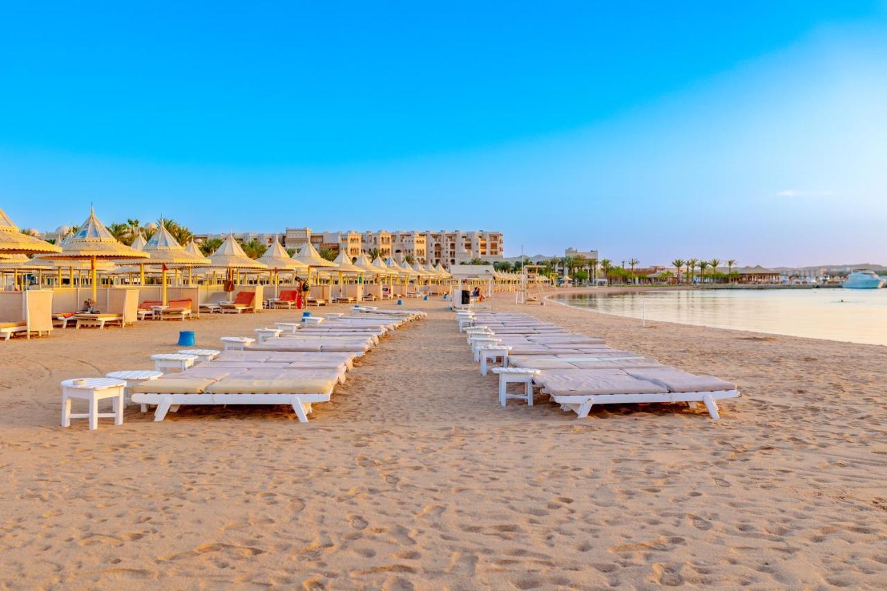 Отель The Grand Hotel, 4*